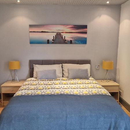 The Geo Apartment Montrose Dış mekan fotoğraf